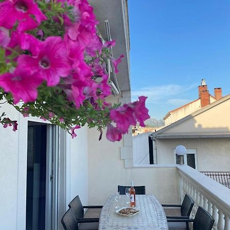 Sun Side Apartment Kastela Bagian luar foto