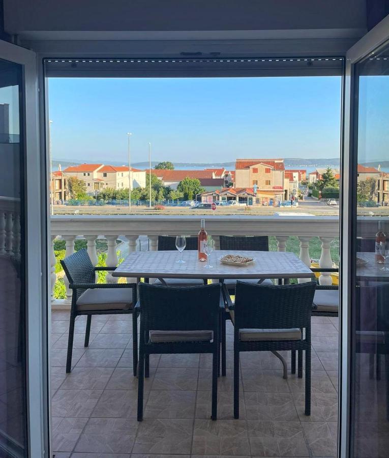 Sun Side Apartment Kastela Bagian luar foto