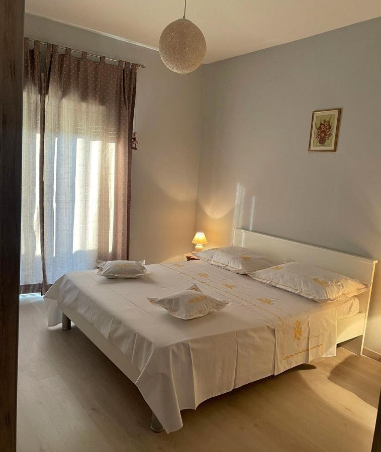 Sun Side Apartment Kastela Bagian luar foto